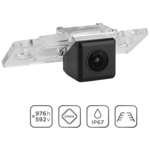 Штатная камера заднего вида SWAT VDC-015 для Volkswagen